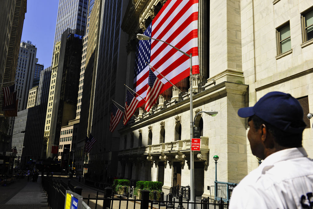 1574132059987054.jpg 2010华尔街之惑.jpg